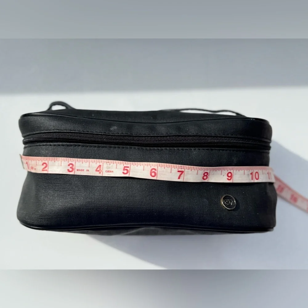 Vintage Oscar de la Renta Black Cosmetic Toiletry Travel Bag with Handle